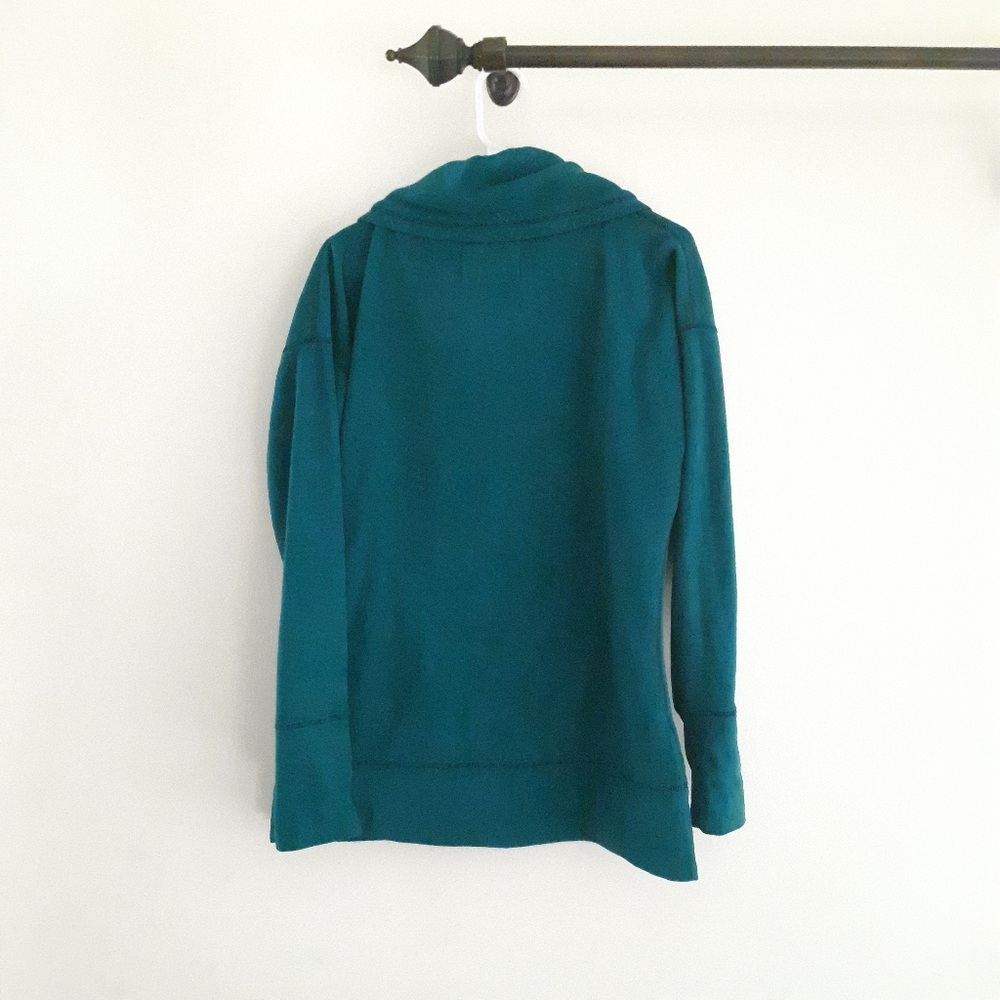 Andrew Marc Green Performance Pullover - Picture 6 of 7